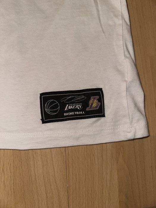 LeBron James #6 Lakers комплект: бяла тениска + лилави шорти NBA