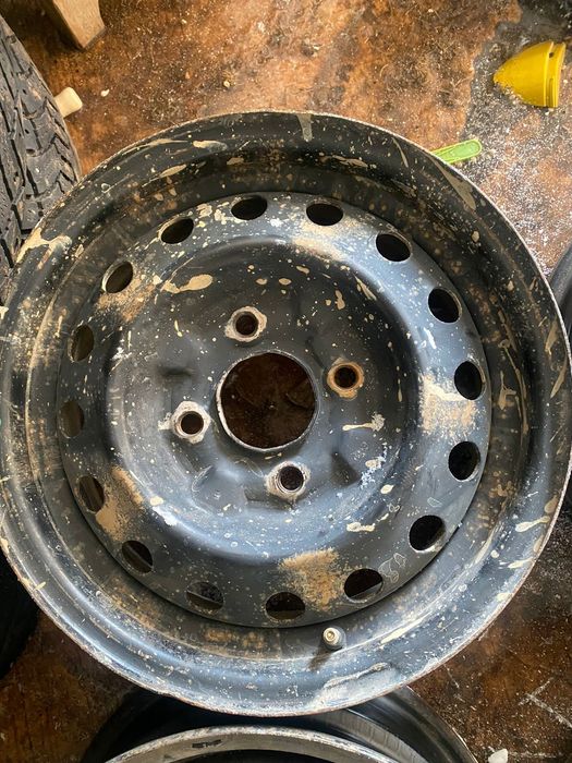 Срочно продам Диски Nissan Almera