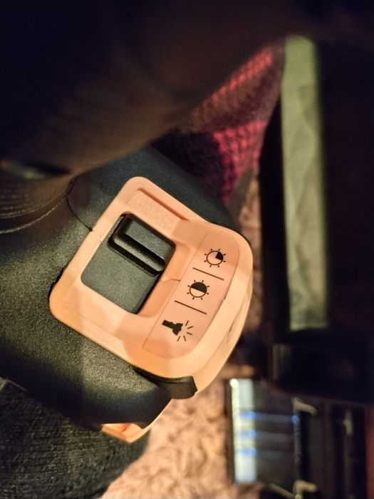 DeWalt DCD796, 2 viteze 18v XR nou nouta 0km