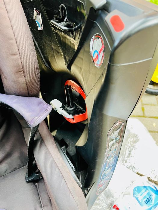 Bebeconfort Axiss - rotire 90 de grade