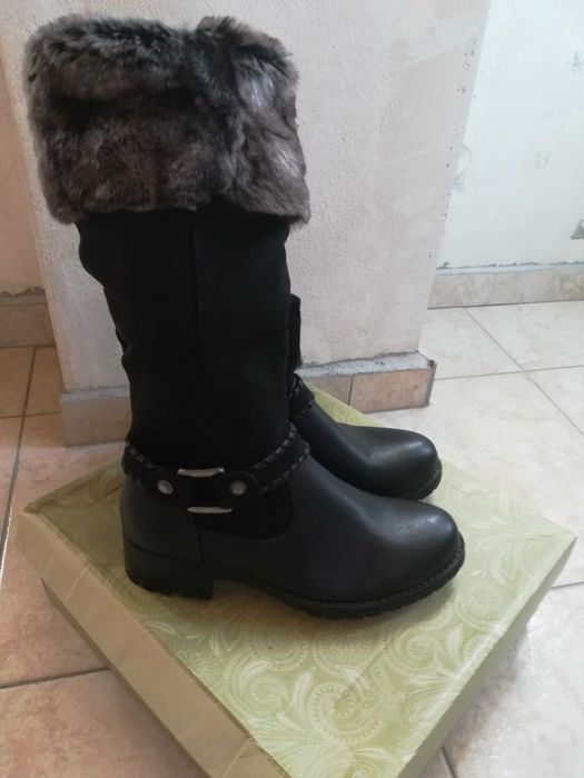 Дамски ботуши номер 37