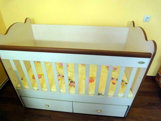 Детска кошара "Тони" от Дизайн Бейби