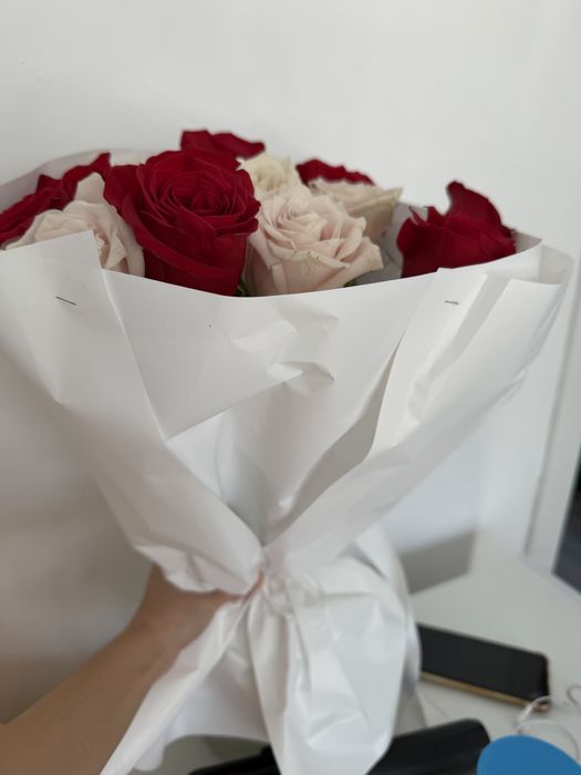 Продам роза 13 штук