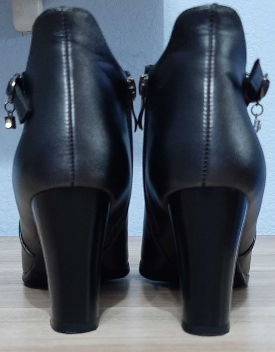 Женские полуботинки