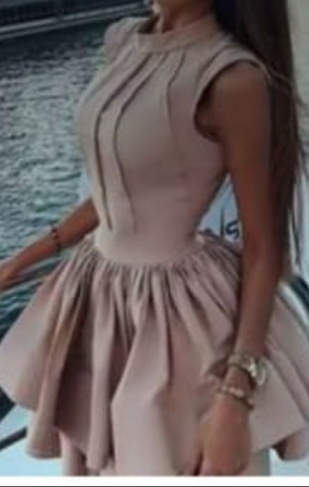 Платья 42р продам