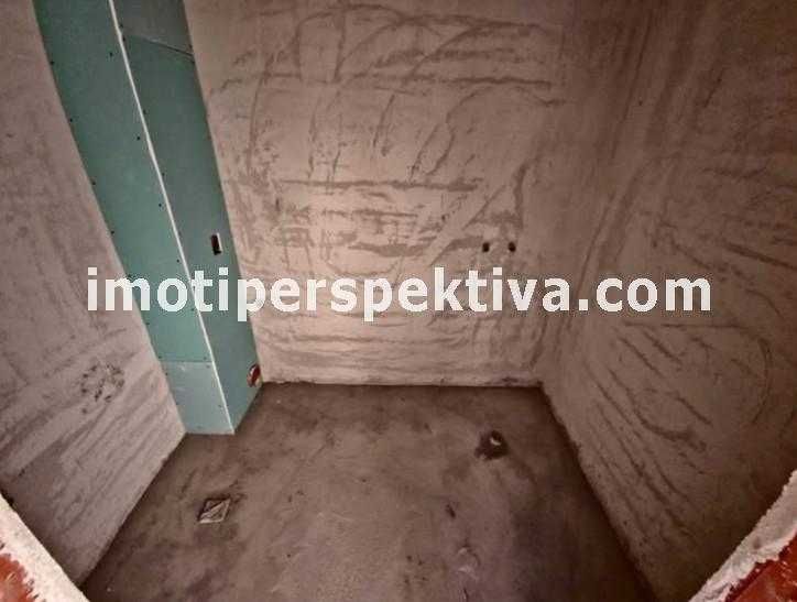 Продава се Двустаен апартамент в Пловдив, Христо Смирненски - 75 кв.м за 1200 €/кв.м - Снимка #4