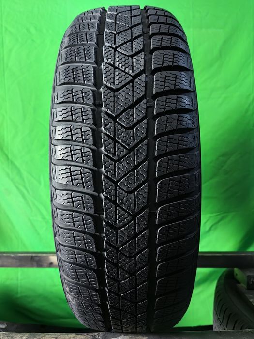 205/60R17  Pirelli ca noua 2021 profil 7,7mm anvelopa in stare foarte buna