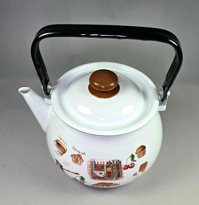 Емайлирана Чайник