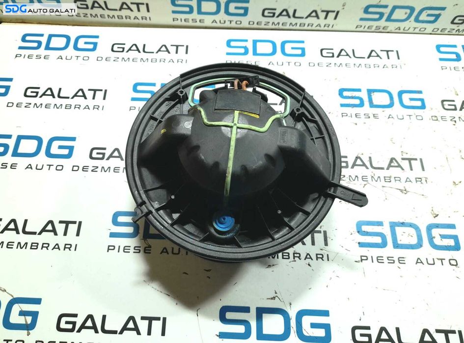 Motoras Ventilator Aeroterma Habitaclu BMW Seria 1 E81 E82 E87 E88 2.0 D 2004 - 2011 Cod 982428F [N0312]