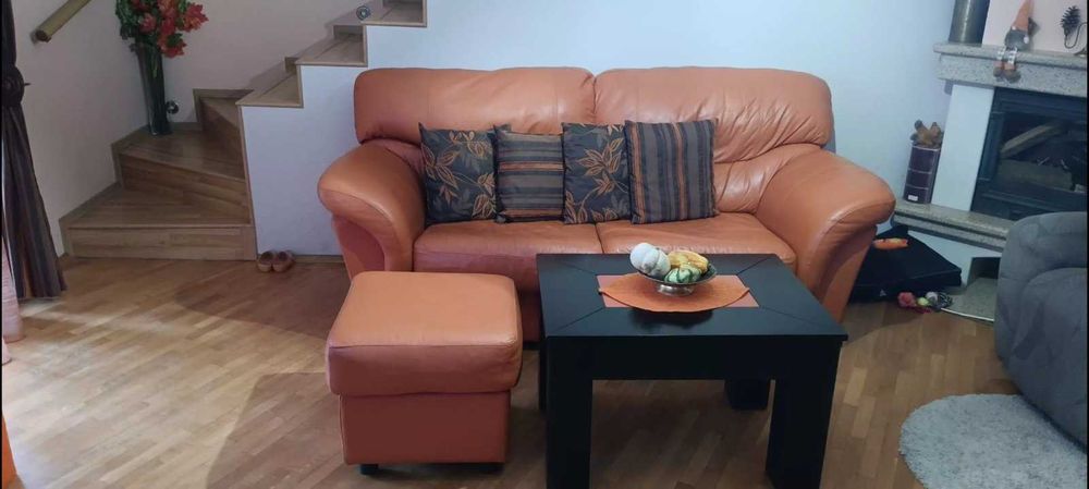 холна гарнитура от ЕСТЕСТВЕНА КОЖА с функция сън