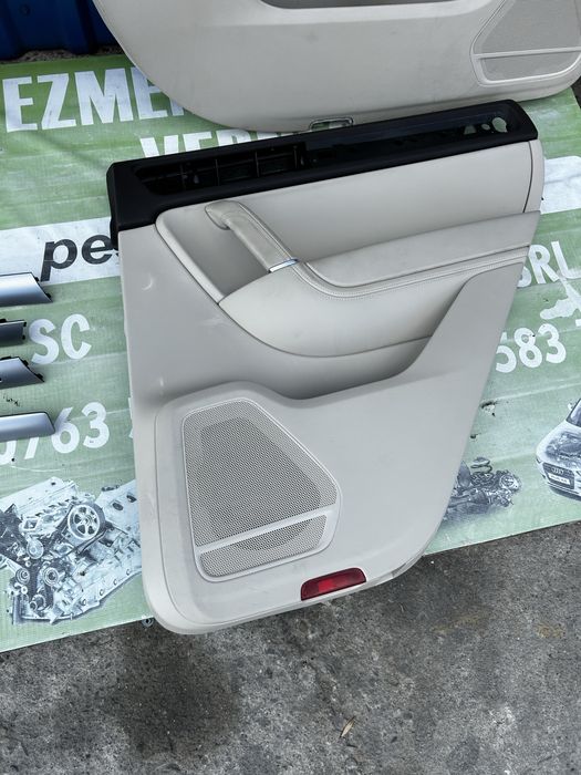 Fețe de ușă interior față și spate  Volkswagen Touareg 7 P