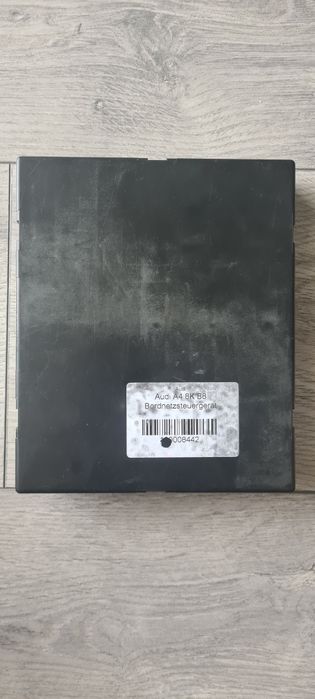 Modul Confort Audi A4 B8 cod 8K0907064AE