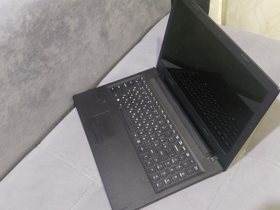 Ноутбук 1ТБ памяти 2 видеокарты