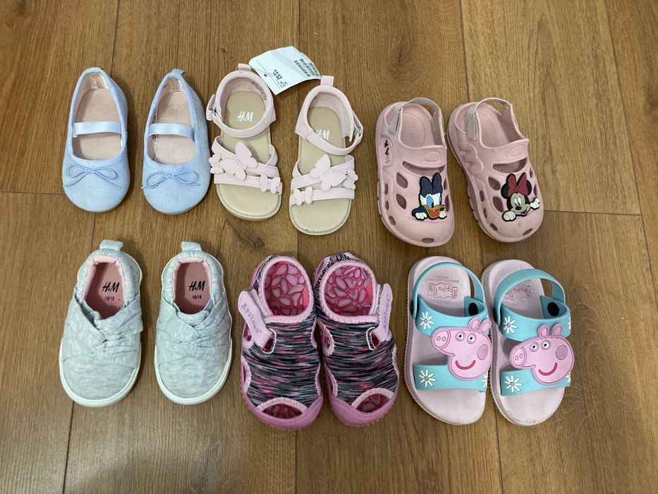 Детски летни обувки и сандали