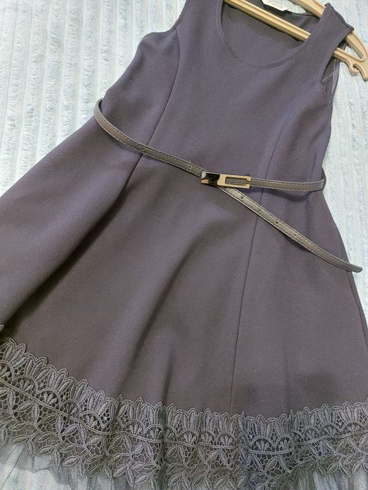 Продам школьный сарафан