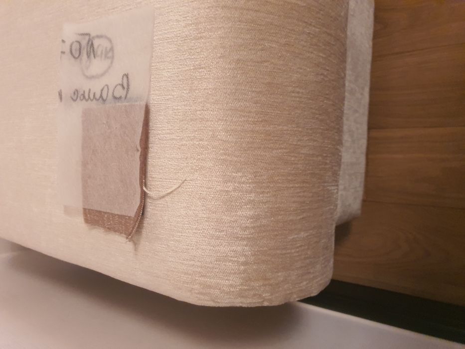 Диван пуфик фирмы Ariba