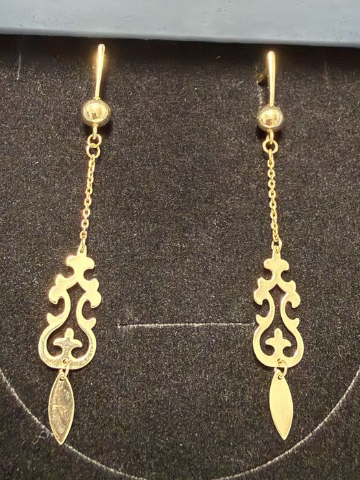 Золотые серьги Балауса