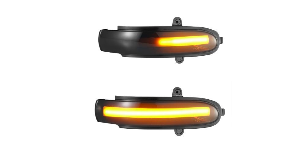 Set Lampi Semnalizare LED Dinamice Mercedes C Class W203 CL203
