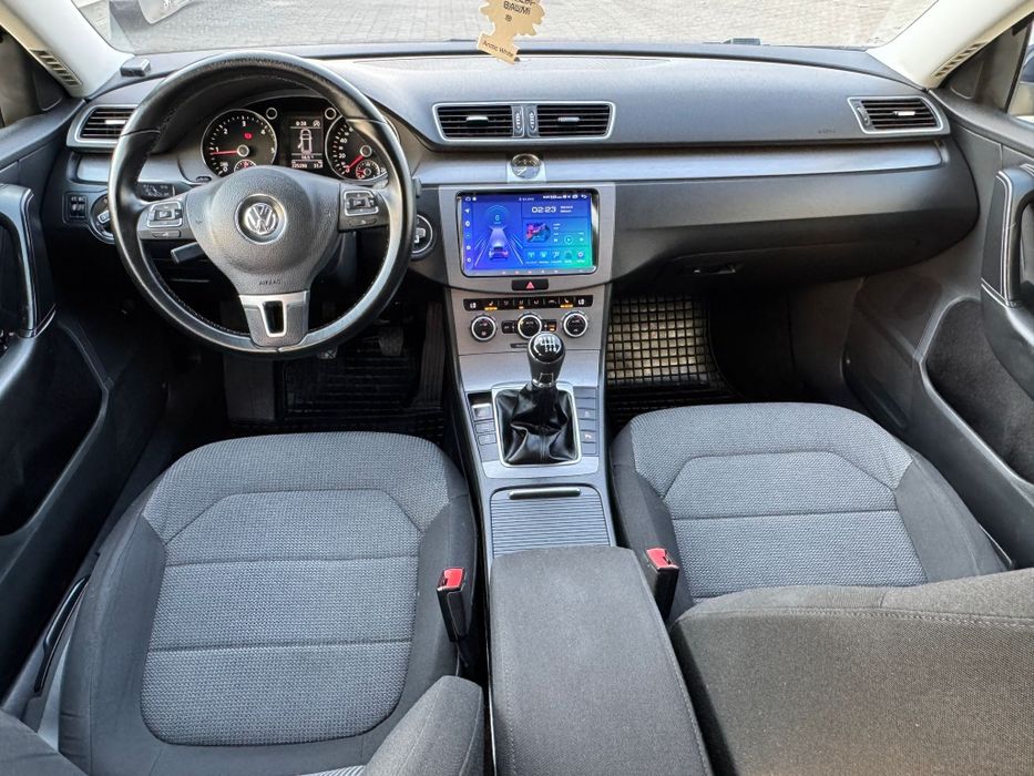 Volkswagen Passat B7/2.0 TDI/2014/Euro 5/140 cp/Navi/Clima/Senzori/6490€