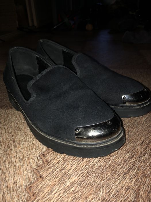 продам женские туфли