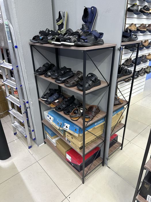 Стойки полки этажерка