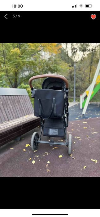 Детская коляскк