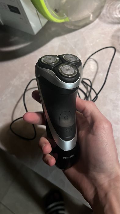 Aparat de ras Philips PowerTouch PT731/16