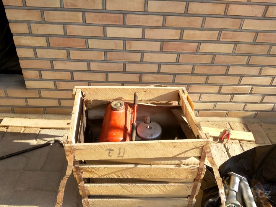 Продается бензиновый насос АН-2К-9-М1