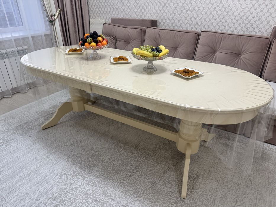 Стол со стульями 3.5м
