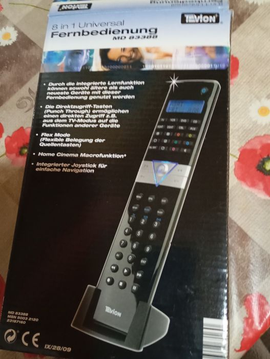 Telecomandă programabilă 8 în 1 Tevion MD83388