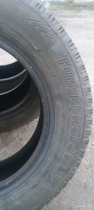 Продам шины 195/65 15