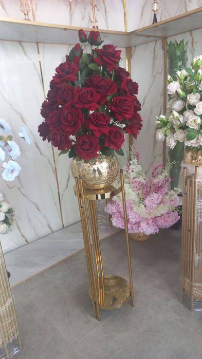 Срочно продам Камод+ зеркало+2 пенала,мягкая, спальный гарнитур.