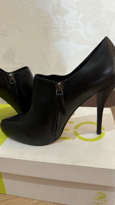 Продам модную женскую обувь