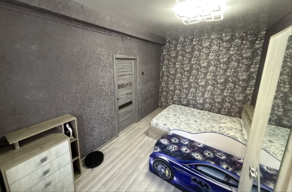 Продам 2х в районе ДКМ