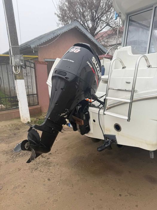 Motor Barca Suzuki 90cp 2011