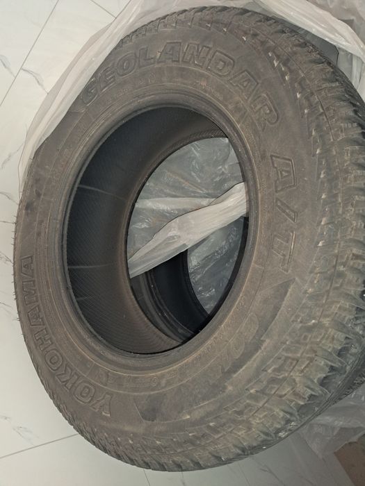 Продам шины летние на17/  265/651