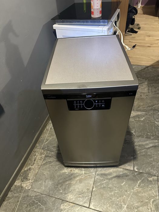 съдомиялна машина  beko  ....