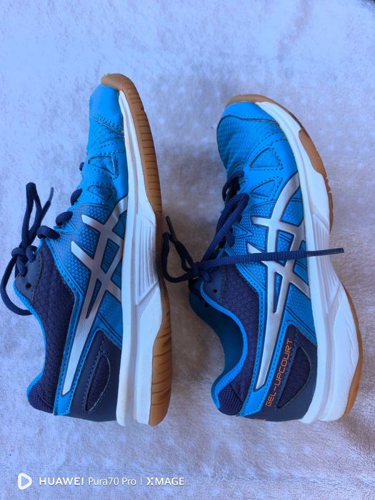 Детски маратонки asics номер 32.5 стелка 20см