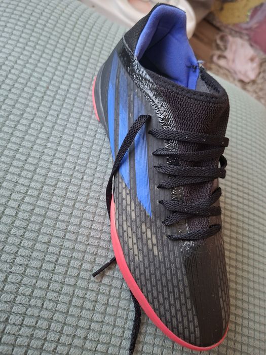 Vând adidasi Adidas