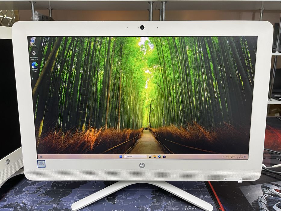 Моноблок HP AIO 22 Core i3-7100U/4GB/Ssd256GB