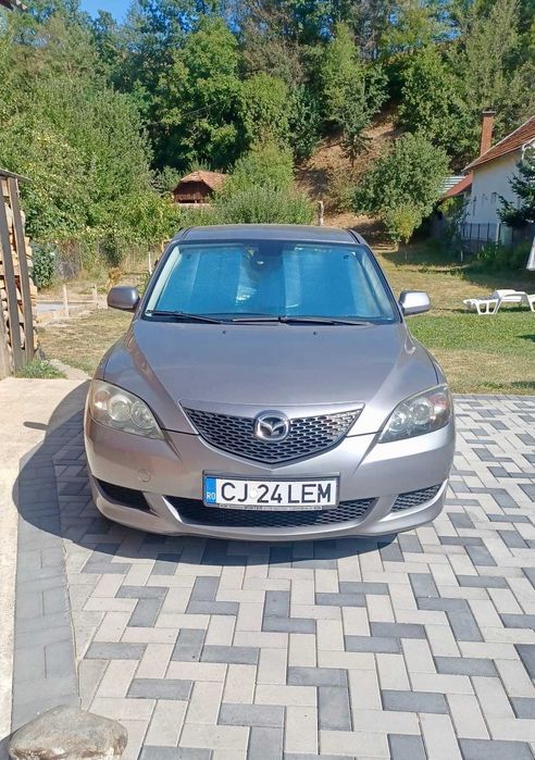 Mazda 3 Hatchback 5 usi , 1.6 i