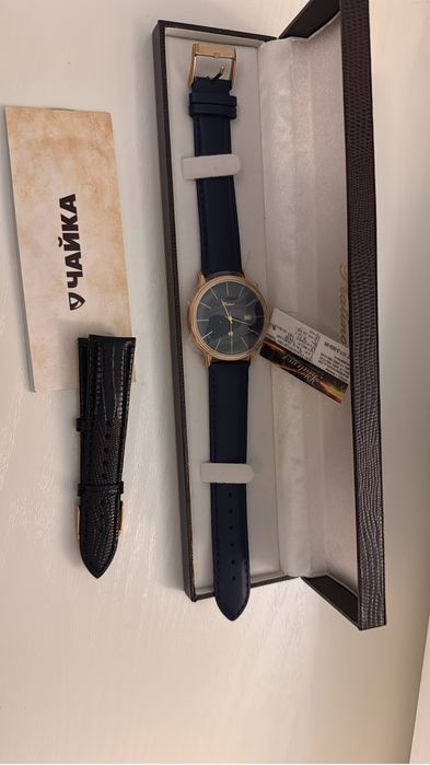 Продам часы золотые