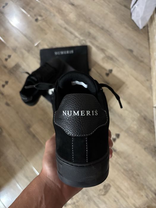 Numeriś Full Black