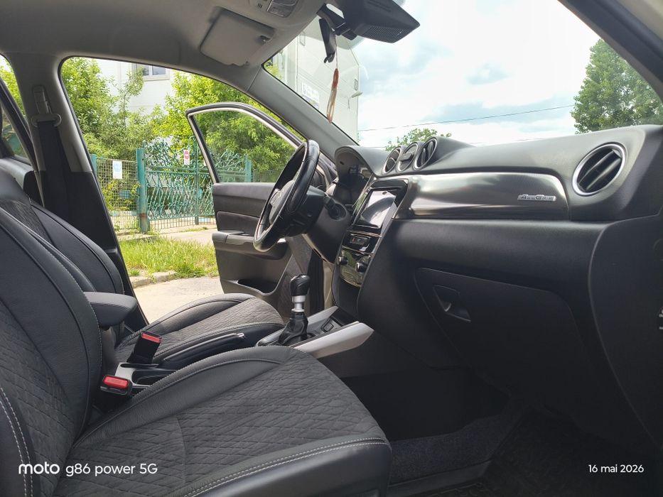 Suzuki Vitara  hibrid  4×4