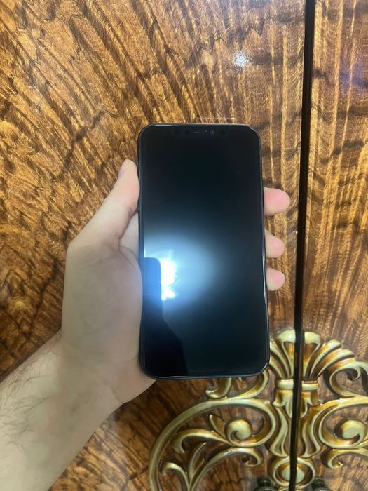 Продам IPhone 11 128gb