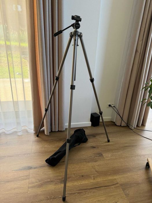 Trepied foto/video Velbon Sherpa 200R + cap PH-157Q  stare impecabilă