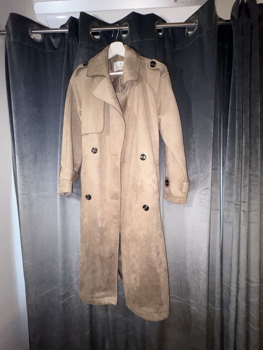 Trenci de piele intoarsa