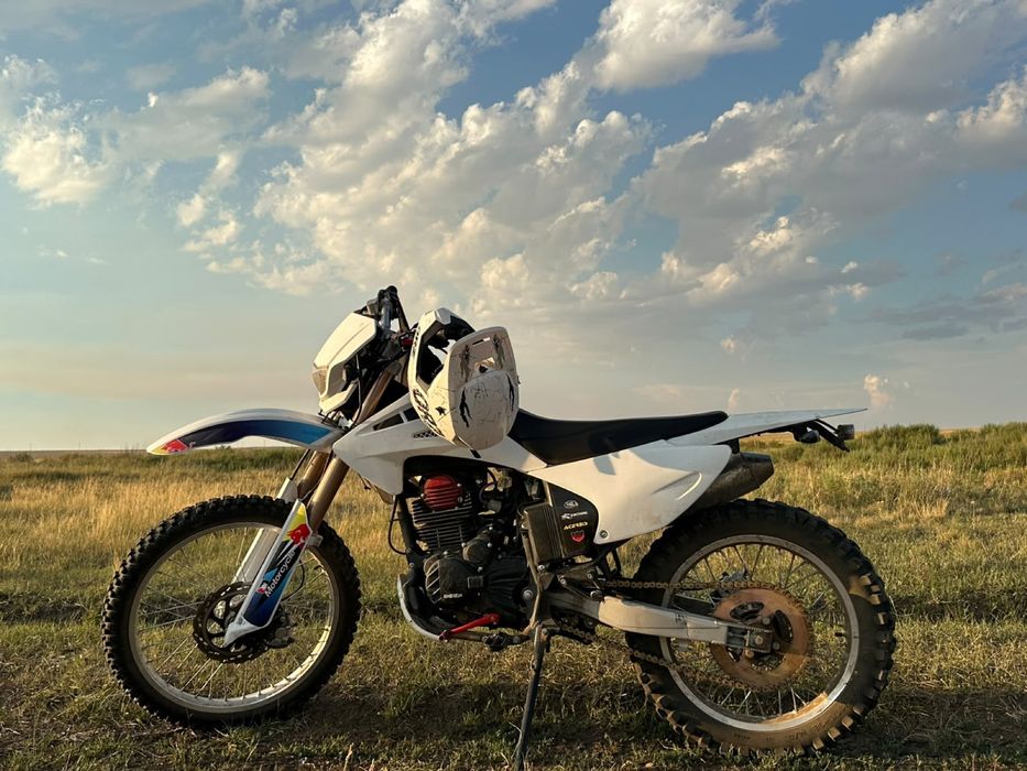 Эндуро 300кубов