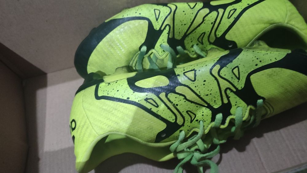 Стоножки и маратонки Адидас