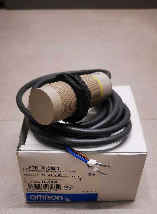 Емкостной датчик E2K-X15ME1 и CR30-15DN.